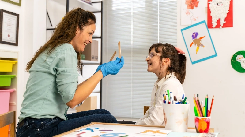 گفتاردرمانی برای گرفتگی صدا