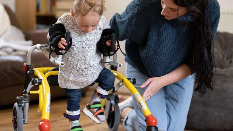 گفتاردرمانی در فلج مغزی