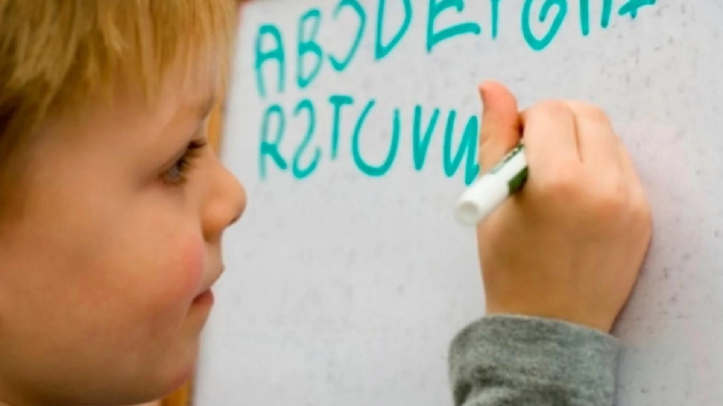 آفازی یا زبان پریشی