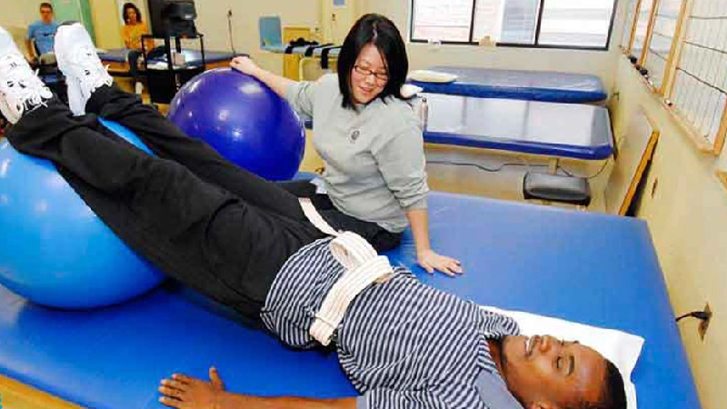 کاردرمانی ضایعه نخاعی خاجی